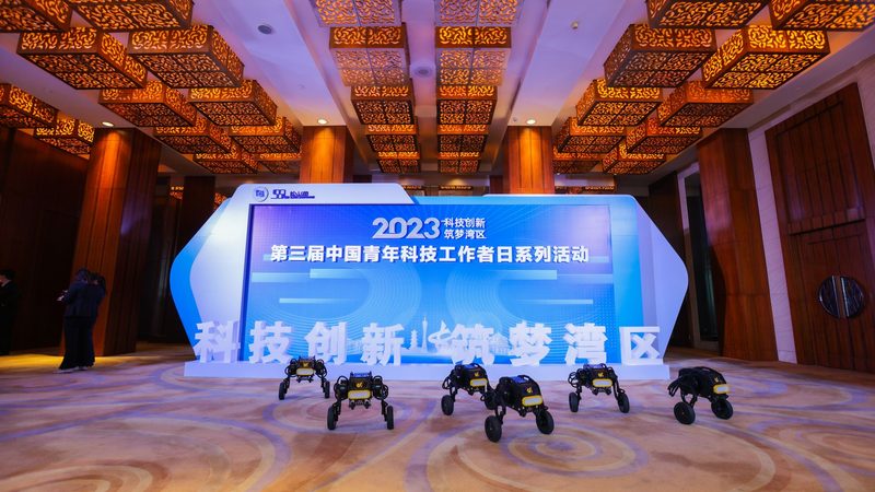 ELT工具选型：揭秘企业数据集成转型的关键考量